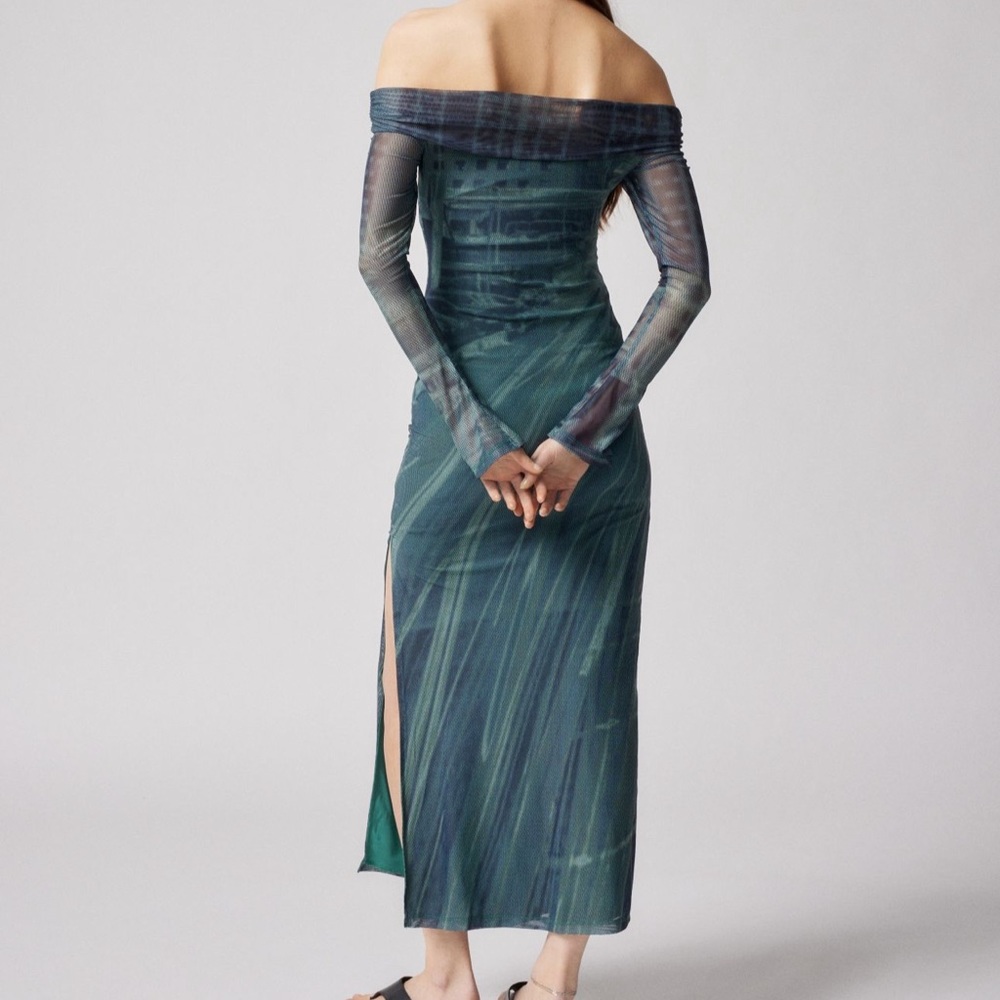 🌿 NWT Women’s Urban Outfitters Mesh Off-the-Shoulder Midi Dress 💥 - Picture 5 of 9
